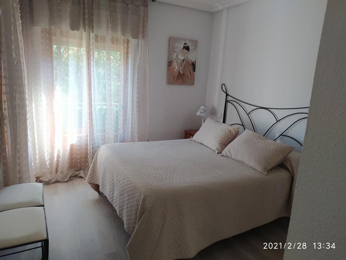 Apartamento Dacosta Plasencia Exterior photo