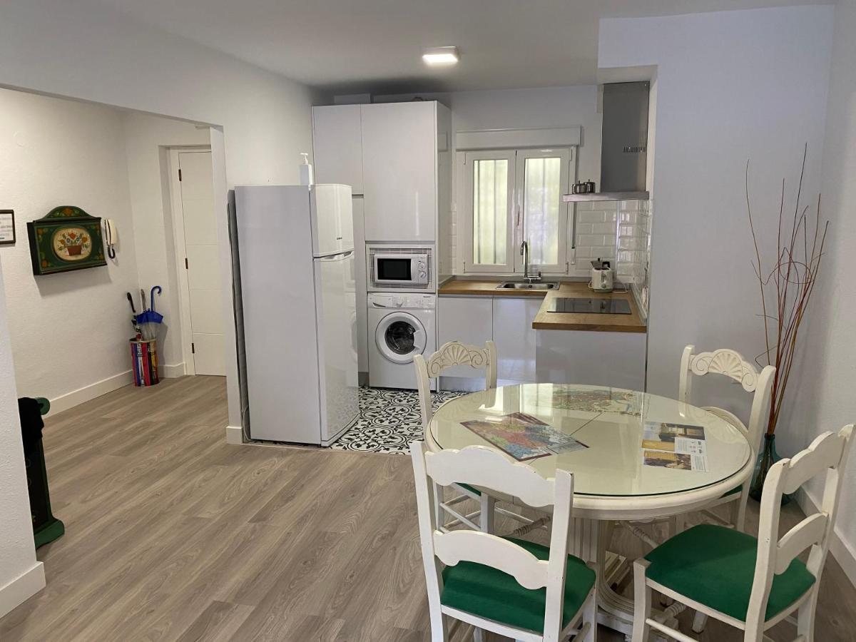 Apartamento Dacosta Plasencia Exterior photo