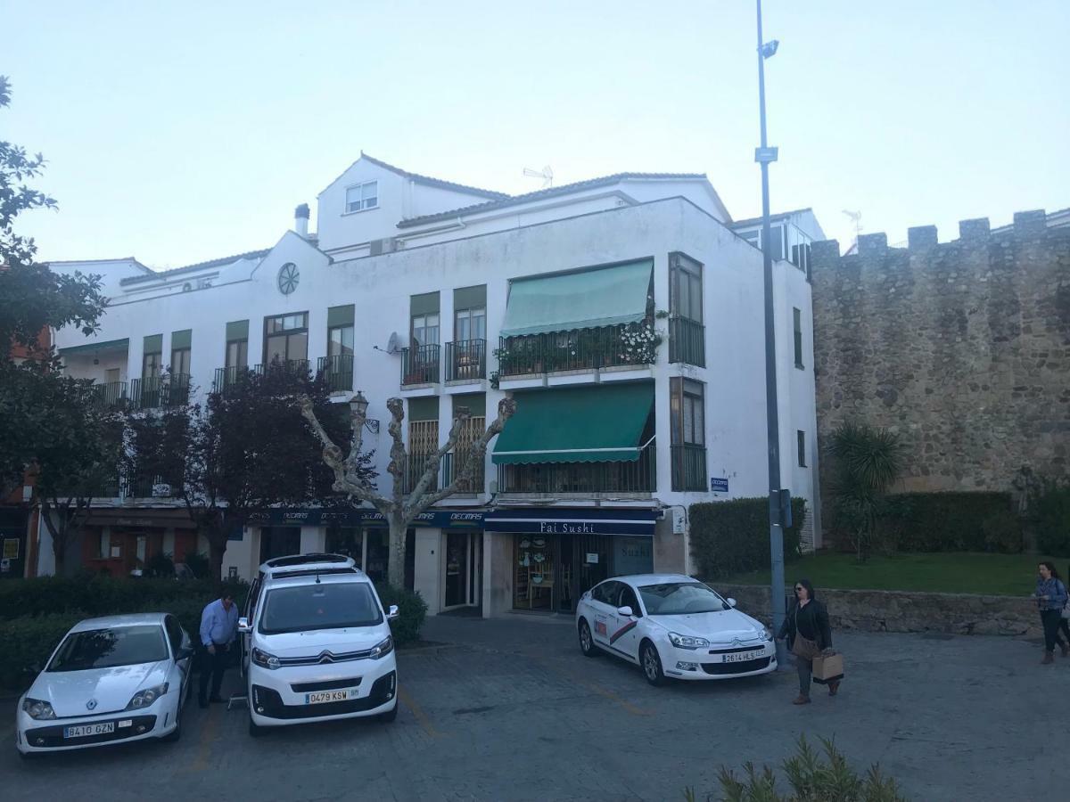 Apartamento Dacosta Plasencia Exterior photo